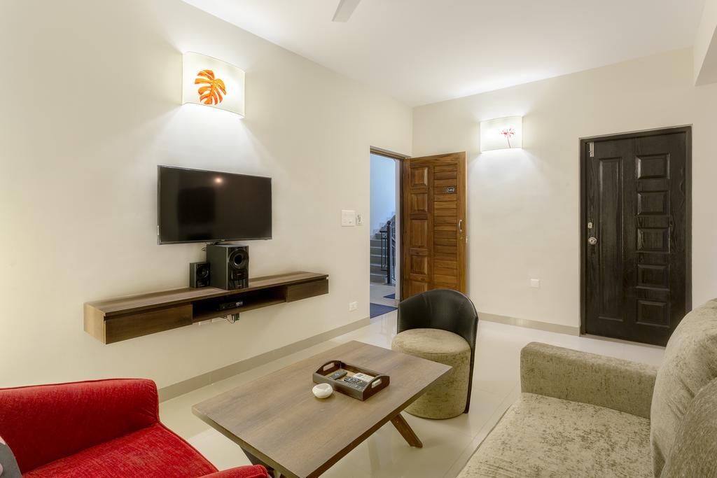 Treebo Trend Zeebo Suites Arpora Exterior foto