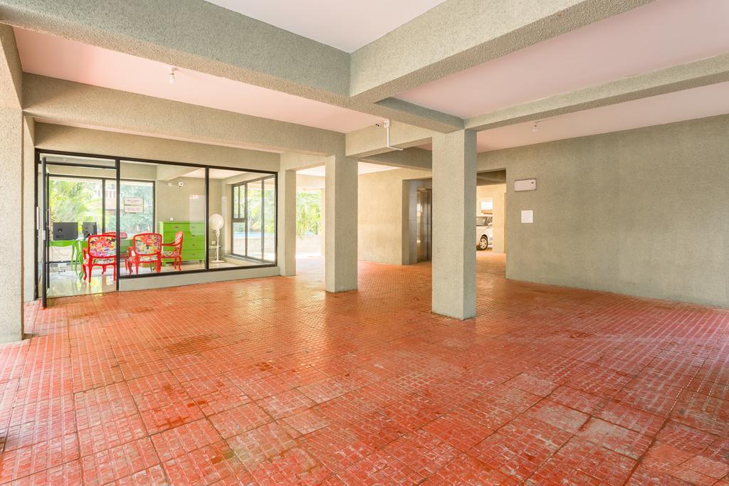 Treebo Trend Zeebo Suites Arpora Exterior foto
